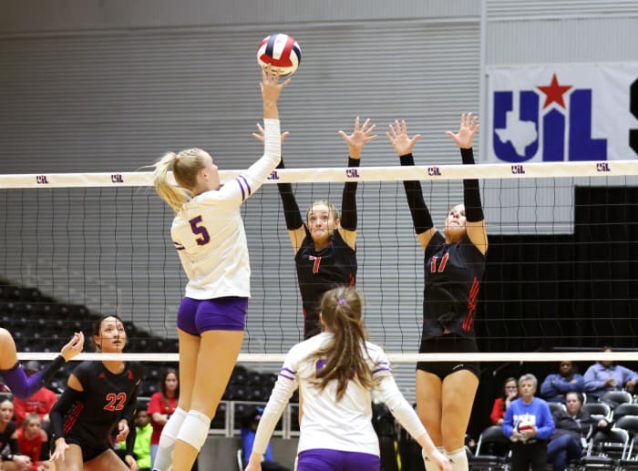 Lucas Lovejoy vs Liberty Hill UIL 5A State Championship November 18, 2023 Photo-Michael Horbovetz25